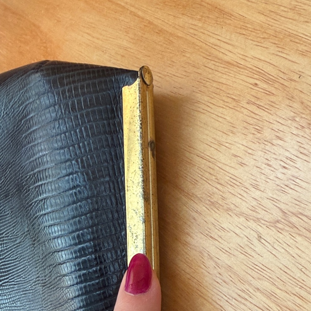 Vintage 1960s Etra Genuine Leather Purse - Picture 7 of 10